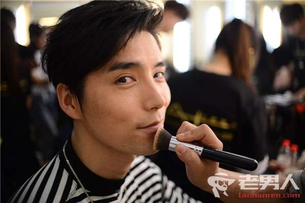 “小邓丽君”：不止会唱邓丽君？转世