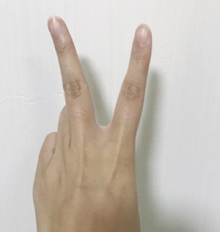 手势图表情包 1061953-202004262325265ea61866651af.jpg